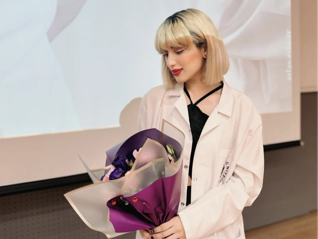 dr. kimia mohammadi